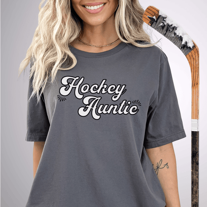 Hockey Auntie T-Shirt Asphalt / S T-Shirt