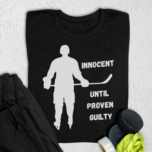 Innocent T-Shirt Black / S T-Shirt