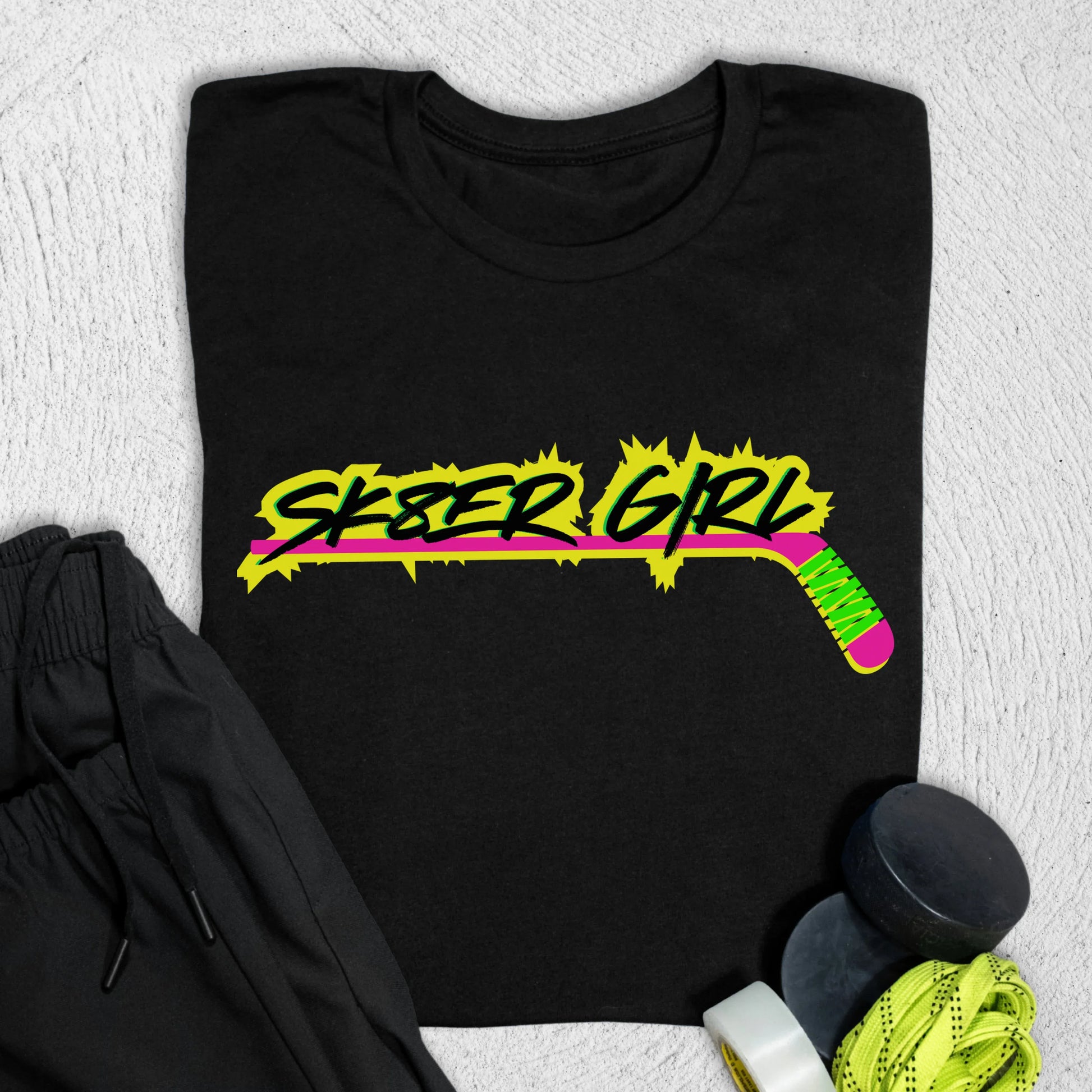 Skater Girl T-Shirt Black / S T-Shirt